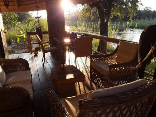 Mobola Lodge