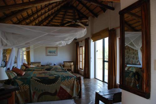 Huab Lodge & Bush Spa