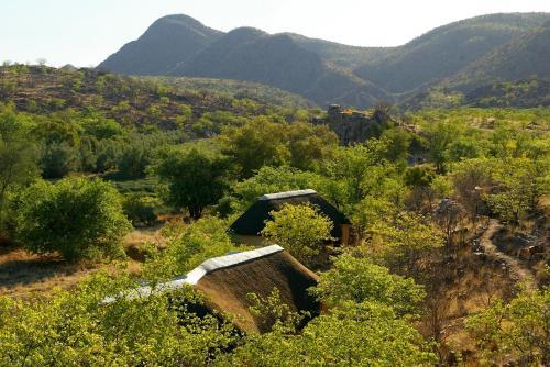 Huab Lodge & Bush Spa