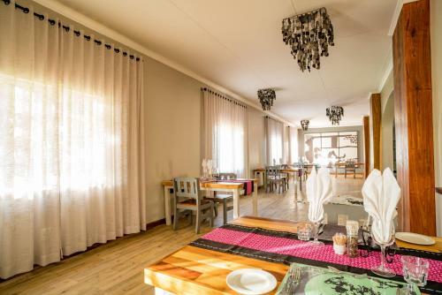 Gondwana Damara Mopane Lodge