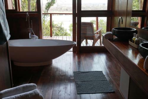 Riverdance Lodge