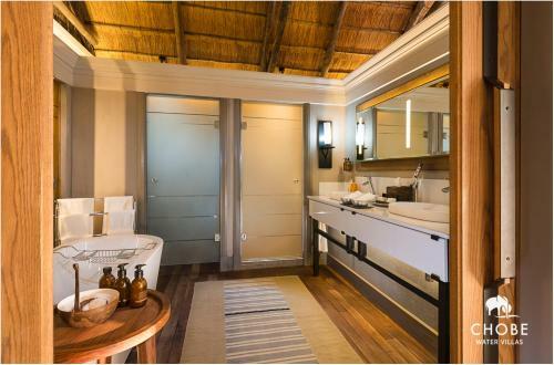Lodge Chobe Water Villas