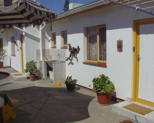 Hostal Duneside Accommodation