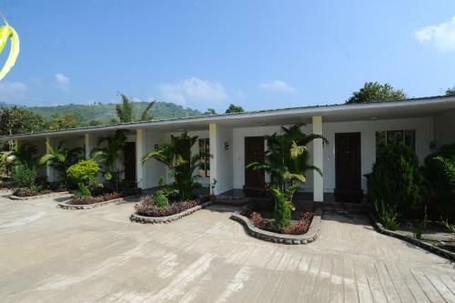Bawga Theiddhi Hotel (kyike Hti Yoe)