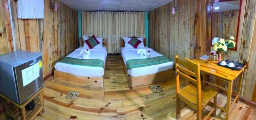 Railroad Hotel