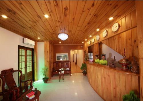 Essence Motel