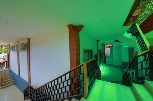 Essence Motel