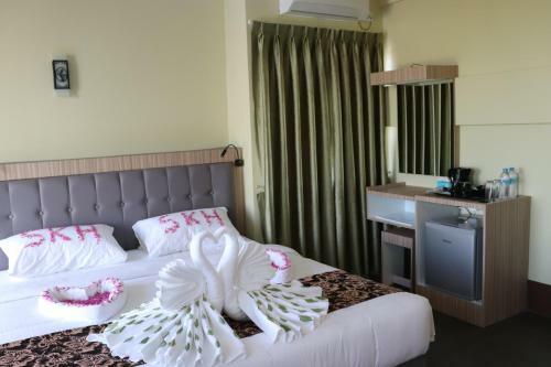 Shekinah Hotel Pathein
