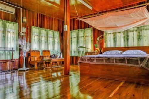 Myanmar Beauty Hotel 2