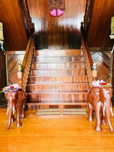 Myanmar Beauty Hotel 2
