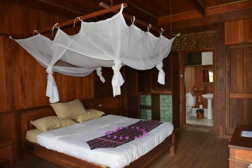 Lodge Putao Trekking House