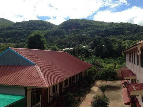 Golden Cave Hotel