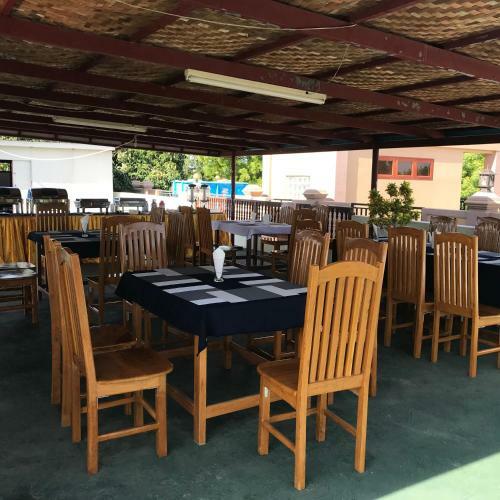 Bagan Shwe See Sein Hotel