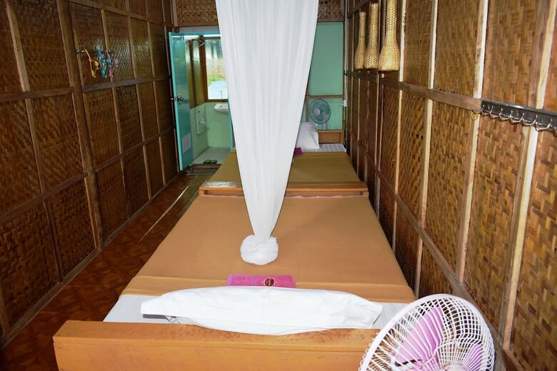 Hostal Dream House Guest House & Restaurant