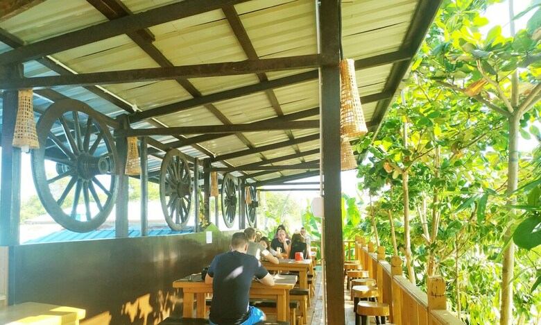 Hostal Dream House Guest House & Restaurant