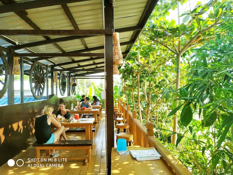 Hostal Dream House Guest House & Restaurant