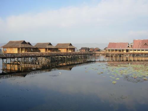Hotel Golden Island Cottages Nampan