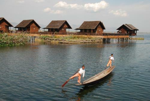 Hotel Golden Island Cottages Nampan