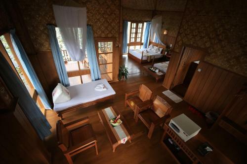 Hotel Golden Island Cottages Nampan