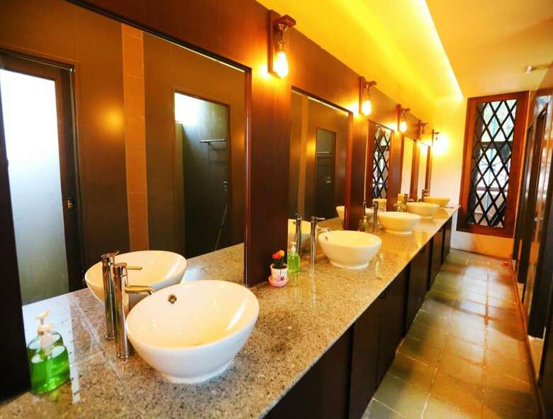 Albergue Little Hpa An Boutique