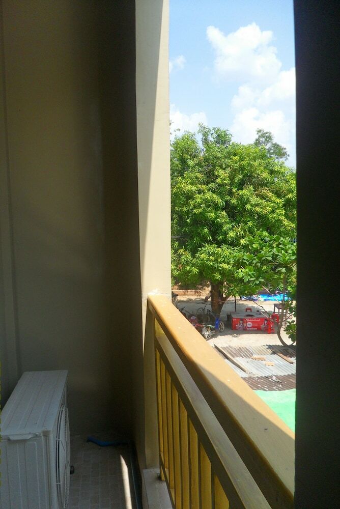 Glory Hotel