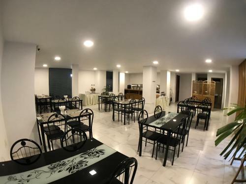 Hotel Ba Thaung Monywa