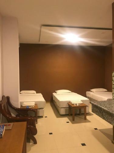 Hotel Ba Thaung Monywa