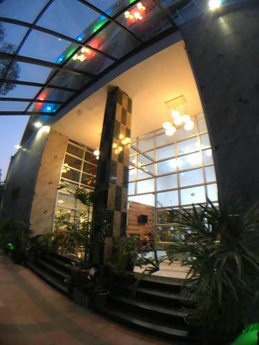 Hotel Ba Thaung Monywa