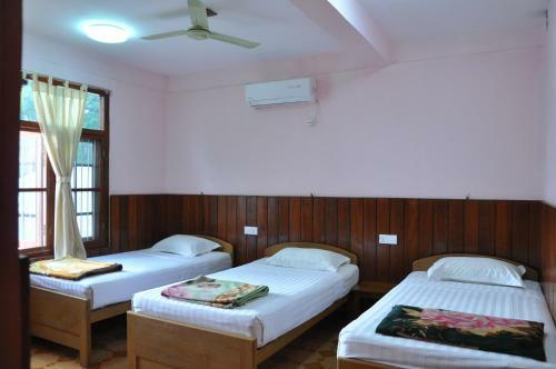 Hostal Shwe Nadi Guest House