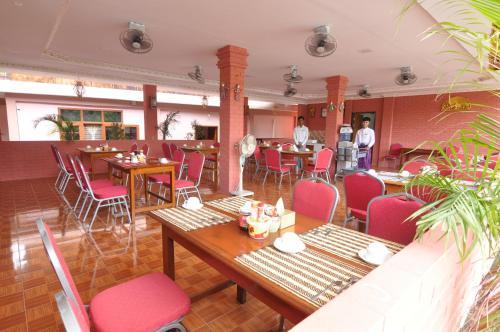 Hostal Shwe Nadi Guest House