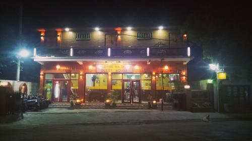 Hostal Shwe Nadi Guest House