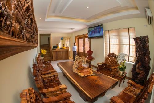 Bagan Vertex Hotel