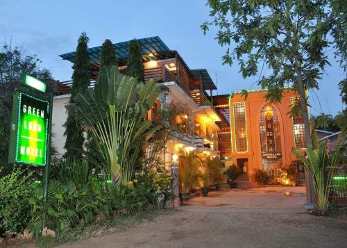 Green Land Motel
