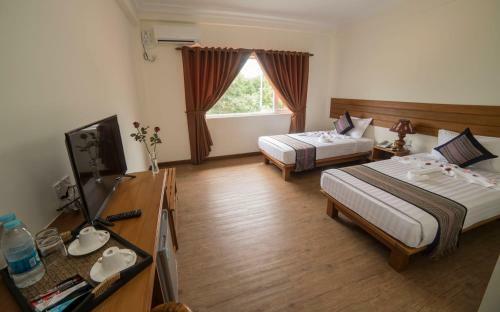 Hotel Royal Aykare Lodge