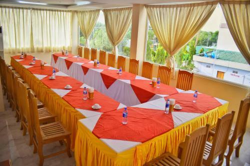 Shwe Poe Eain Hotel