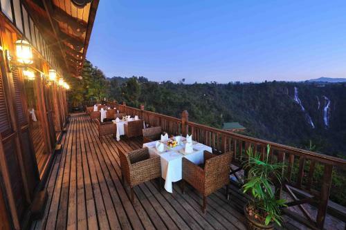 Hotel The View Resort & Restaurant