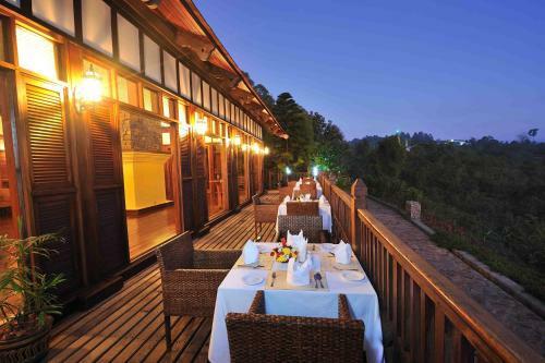 Hotel The View Resort & Restaurant