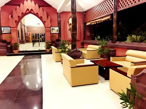 Cherry Bagan Hotel