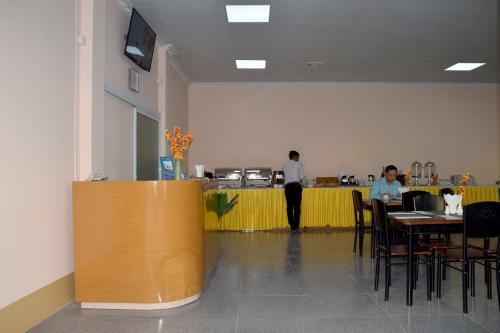 Chindwin Myint Hotel