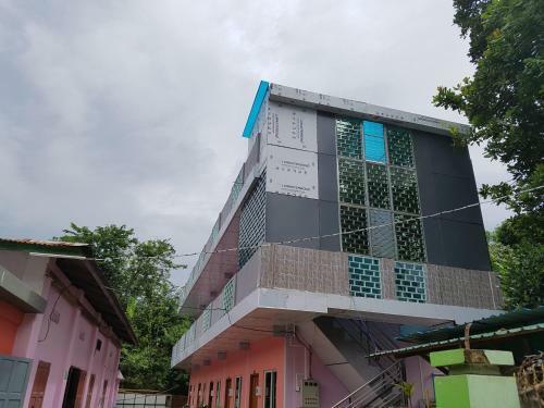 Hostal Power Light Guest House-burmese Only