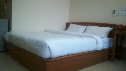Man Thi Tar Hotel