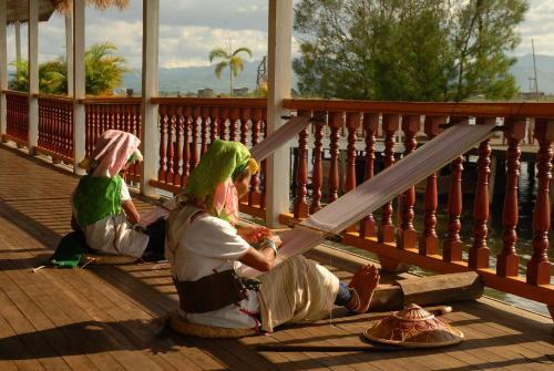 Hotel Paramount Inle Resort
