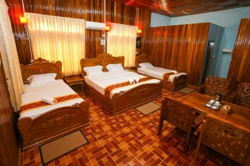Mother House Hotel