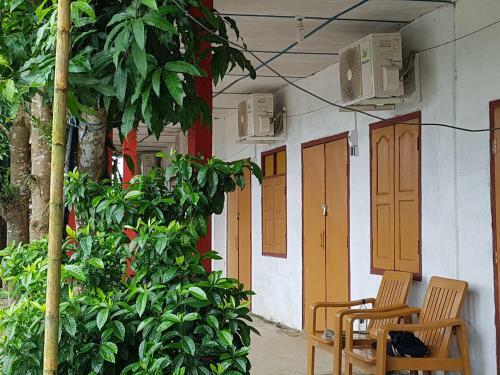 Hostal Taw Win Pan Guest House-burmese Only