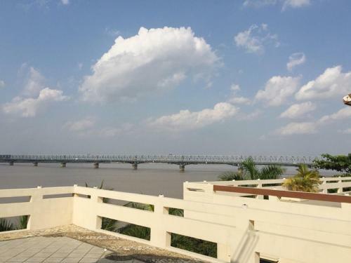 Hotel Excel River View