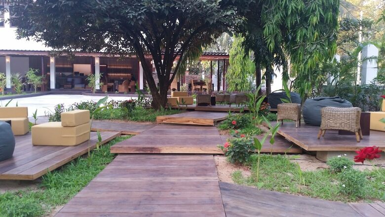 Hotel The Mandolis