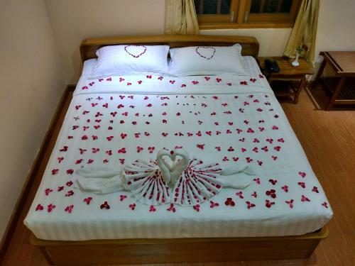 Thiri Mingalar Hotel