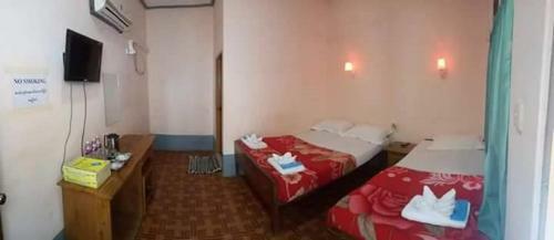 Hostal Baday Thar Guest House