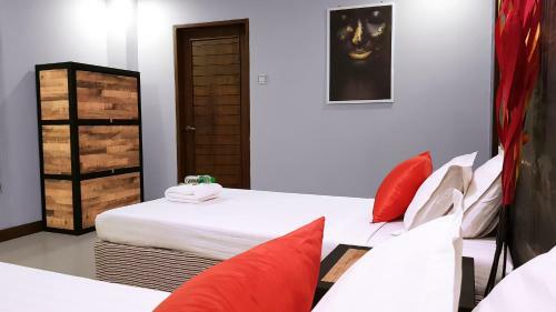 Royal Bagan Hotel