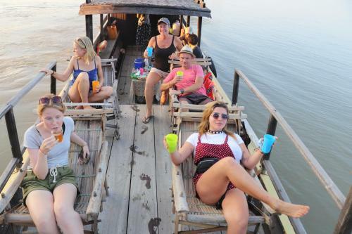 Baobabed Hostel Bagan@ Bagan May